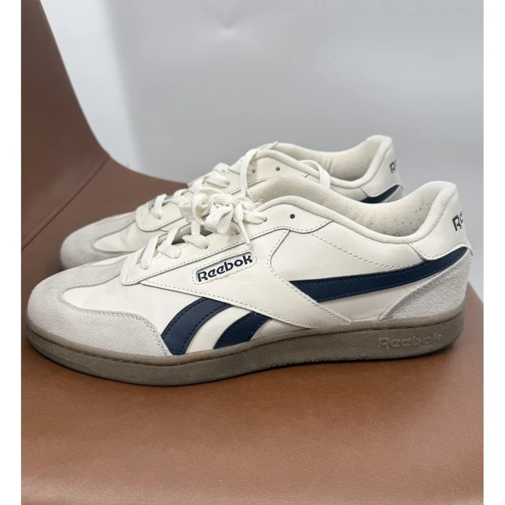 Reebok Galaxy‎ 7 Mens Size 11 Retro Gum Sole Shoes Sneakers White Cream Suede